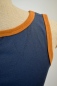 Preview: Tanktop für Damen in Blau mit Bündchen in Ocker Detailansicht Träger